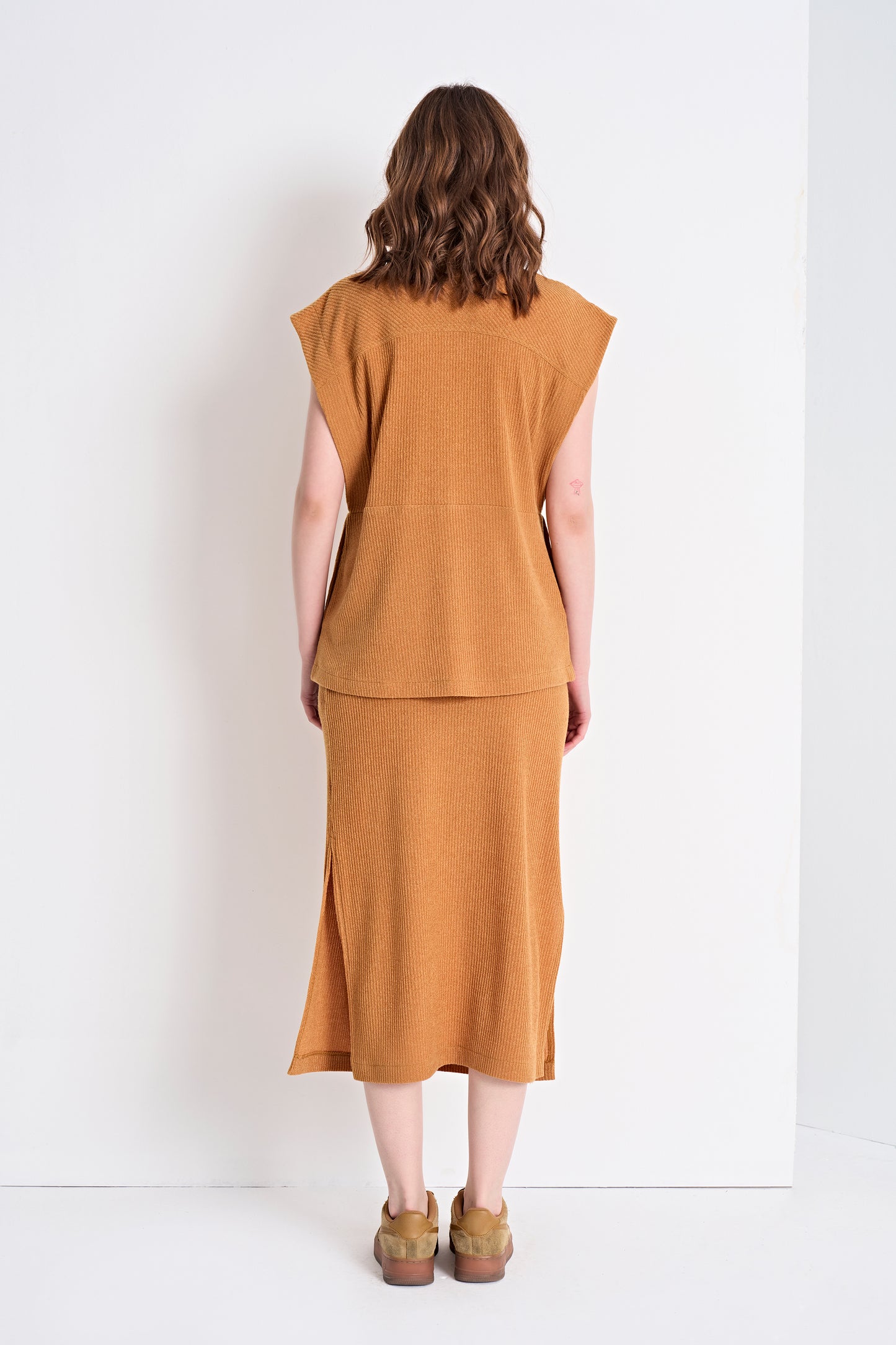 Textured Knit Top with Zipper Detail and Midi Skirt Set (Bottom)