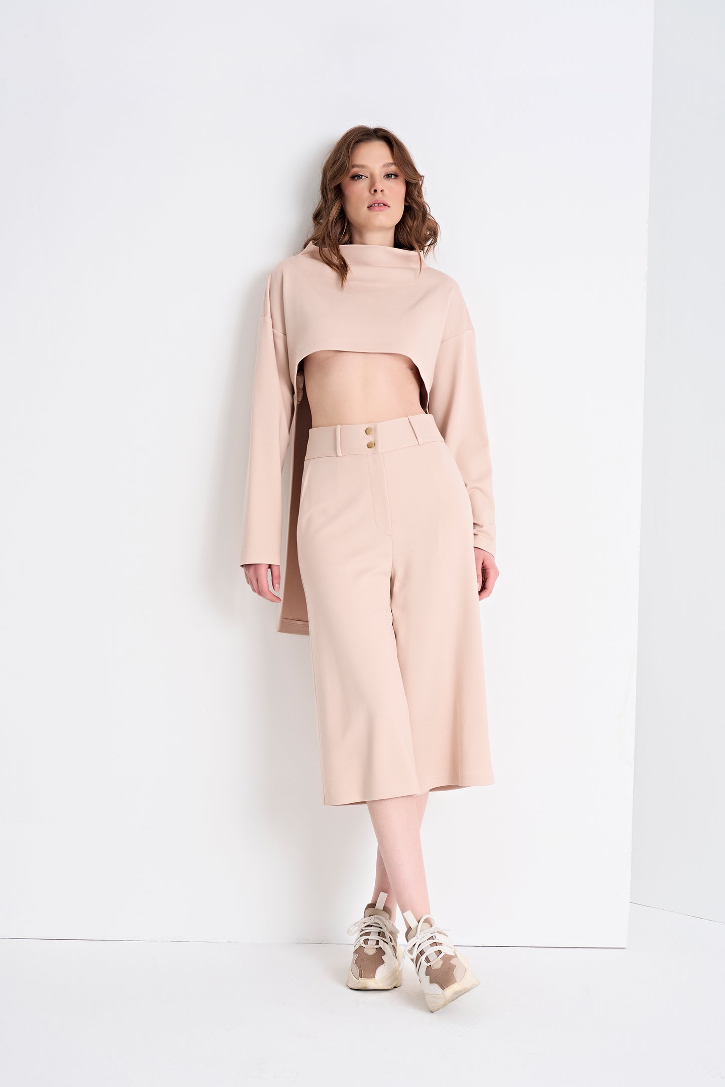 Cropped Turtleneck Top and Wide-Leg Cropped Pants Set (Top)