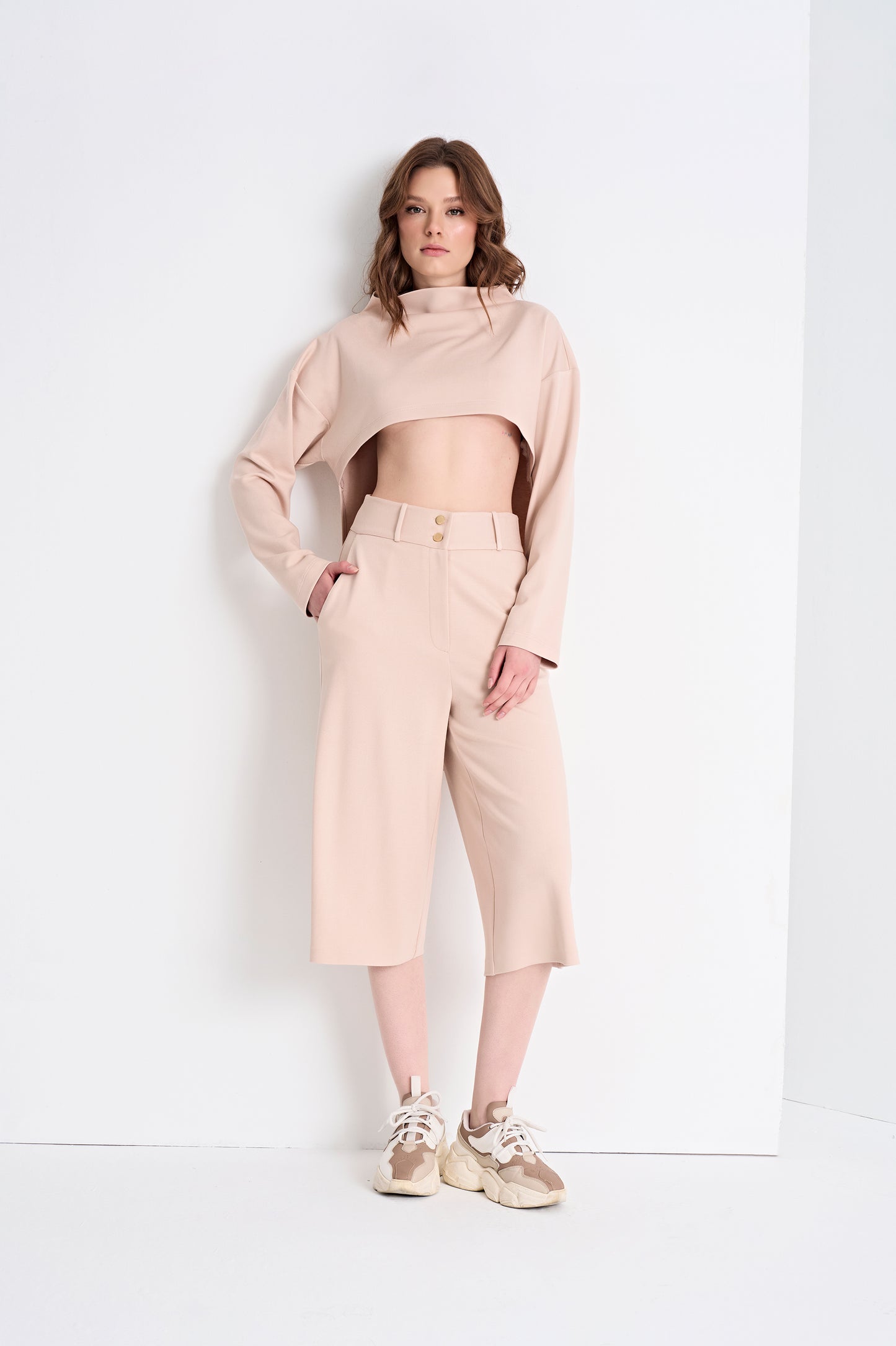 Cropped Turtleneck Top and Wide-Leg Cropped Pants Set (Top)