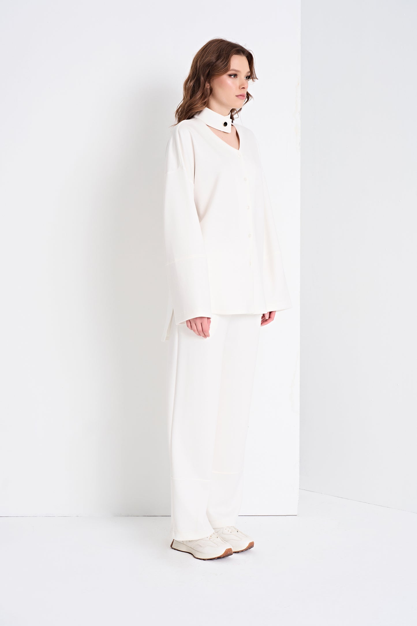 Elegant Top with Choker Detail and Wide-Leg Pants Set (Bottom)