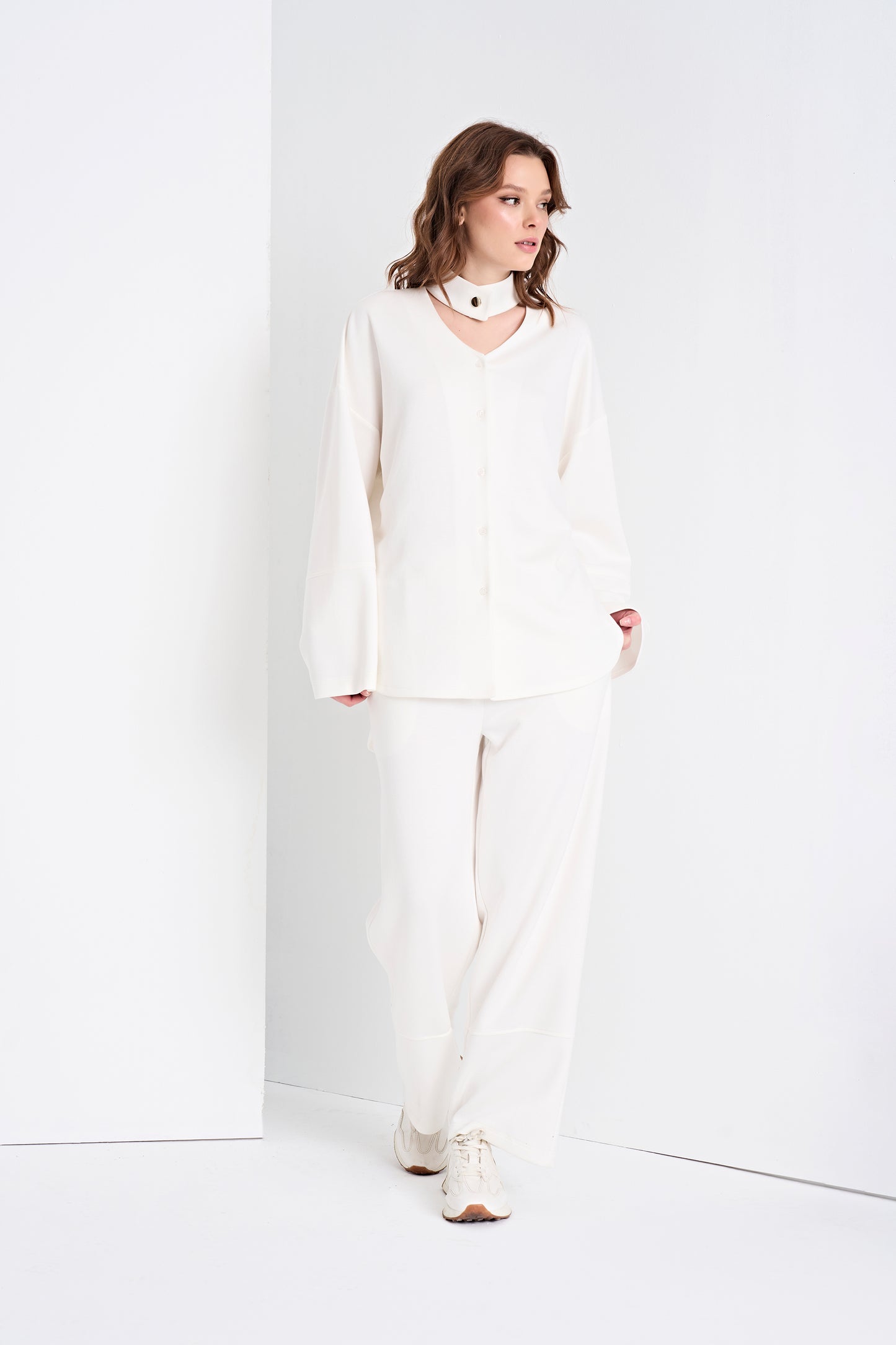 Elegant Top with Choker Detail and Wide-Leg Pants Set (Bottom)