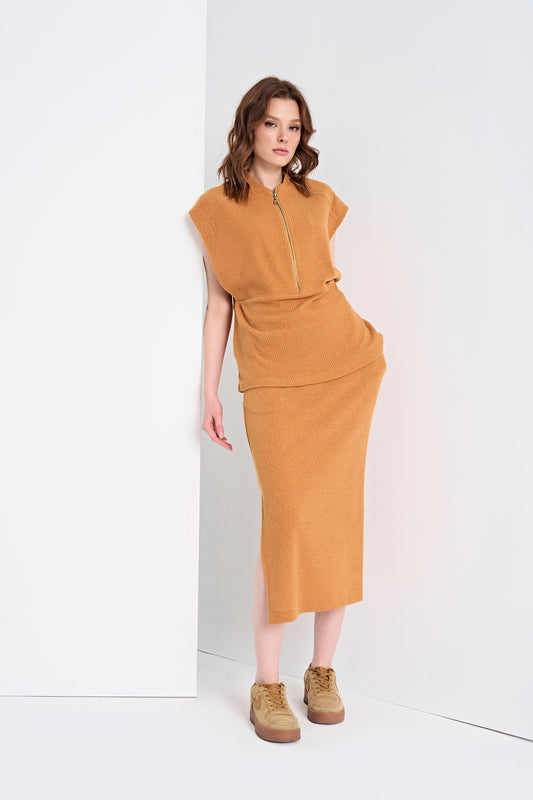 Textured Knit Top with Zipper Detail and Midi Skirt Set (Top)